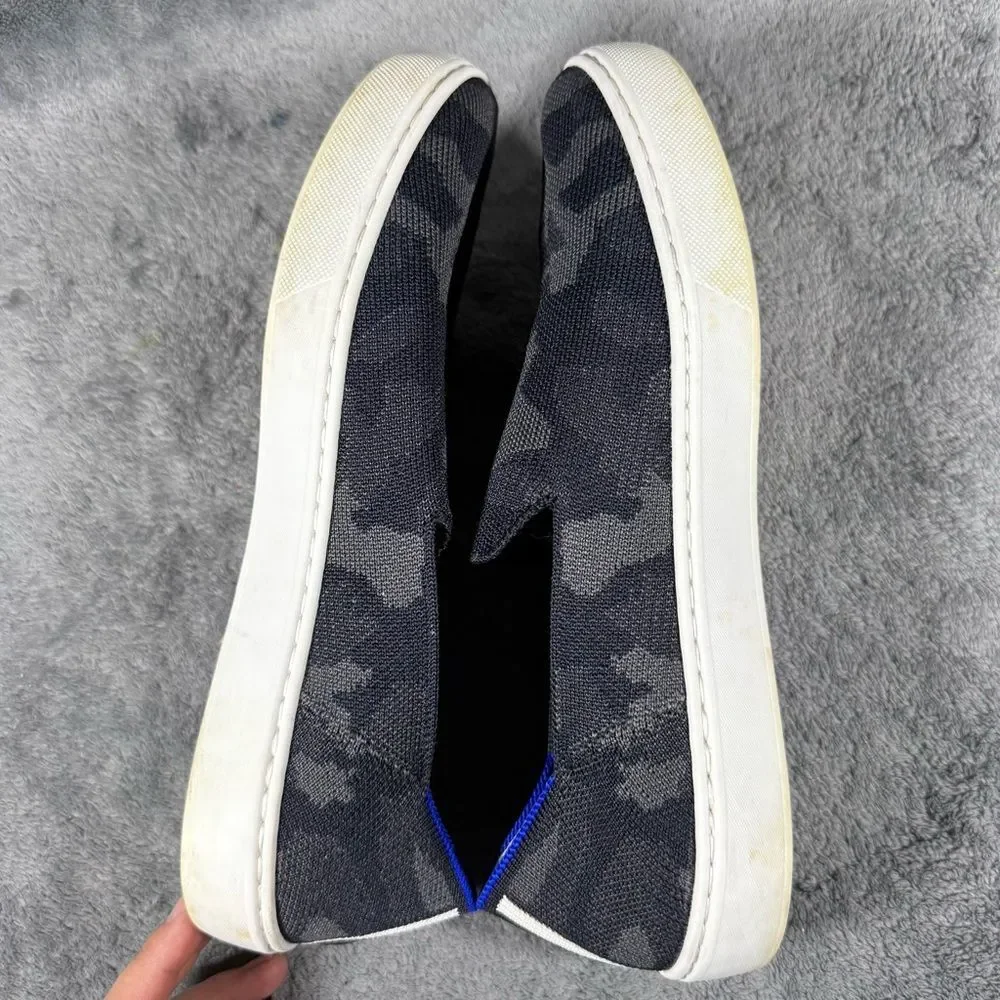 Women’s 8.5 Rothy’s The Original Slip On Sneaker Camo Retired Low Top No Tie
